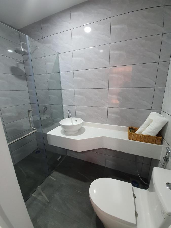 Paradian Hotel Σερεμπάν Εξωτερικό φωτογραφία